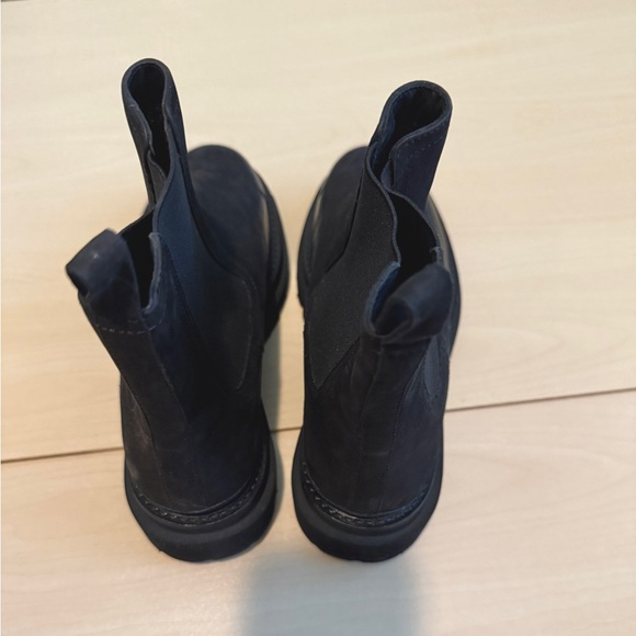 Seychelles black Savor the Moment  Chelsea boot sz 8. - Picture 4 of 6